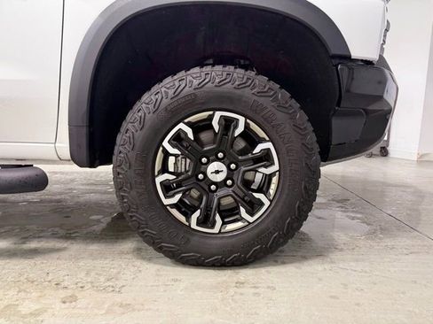 Certified 2024 Chevrolet Silverado 1500 ZR2 image 29