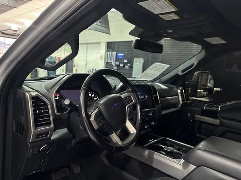 Used 2022 Ford F350 Platinum AWD/4WD image 9