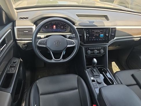 Used 2023 Volkswagen Atlas SE AWD/4WD image 9