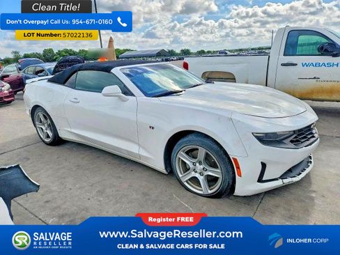 Used 2020 Chevrolet Camaro LT RWD image 5