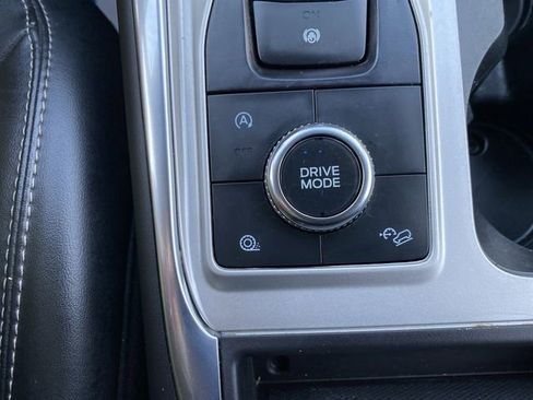 Certified 2023 Ford Explorer XLT w/ Equipment Group 202A image 22