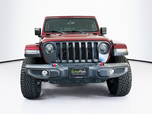 Used 2021 Jeep Gladiator Rubicon image 2