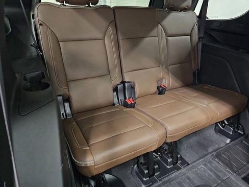 Used 2024 Chevrolet Tahoe High Country image 26