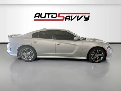 Used 2022 Dodge Charger R/T RWD image 8