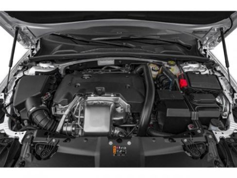 Used 2019 Buick Regal Essence w/ Driver Confidence Package I image 16