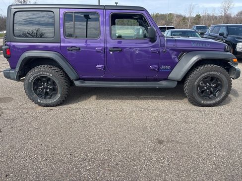 Used 2023 Jeep Wrangler Unlimited w/ Cold Weather Group image 6