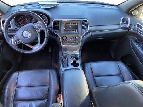 Used 2018 Jeep Grand Cherokee Limited image 49