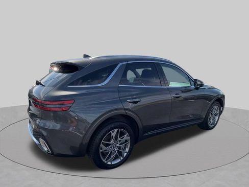 Used 2025 Genesis GV70 2.5T AWD/4WD image 9