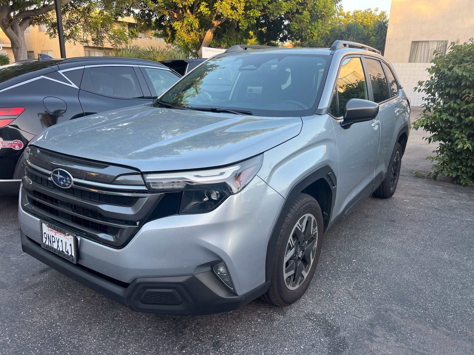 Used 2025 Subaru Forester Premium AWD/4WD image 1