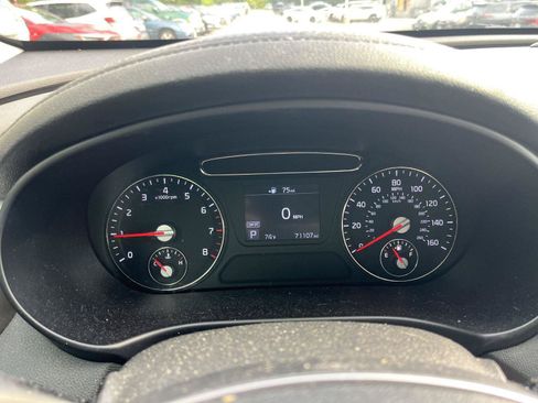 Used 2020 Kia Sorento LX w/ LX I4 Convenience Package FWD image 14