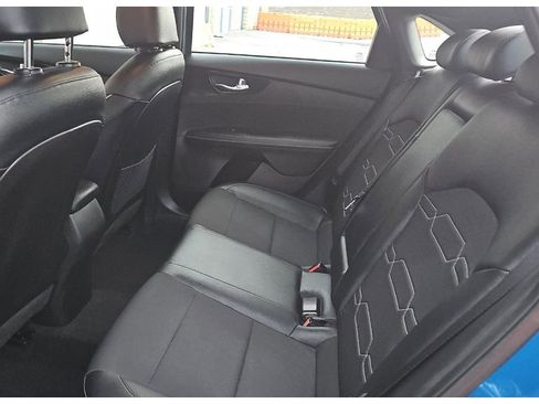 Used 2023 Kia Forte GT-Line FWD image 8