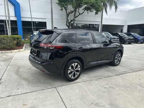 Used 2023 Nissan Rogue SV FWD image 33