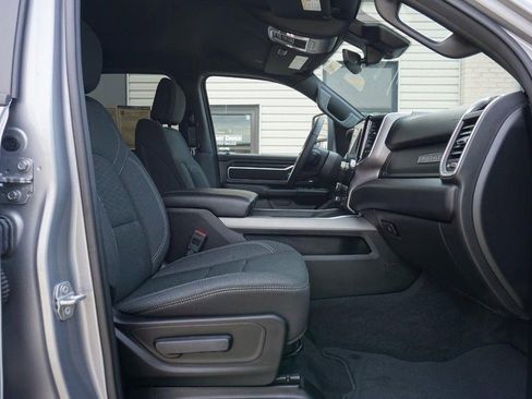 Used 2025 RAM 1500 Big Horn AWD/4WD image 33