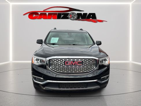 Used 2017 GMC Acadia Denali w/ Technology Package FWD image 13