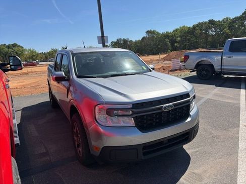 Used 2023 Ford Maverick XLT w/ Equipment Group 300A Standard AWD/4WD image 2