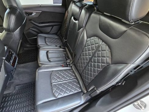 Used 2021 Audi SQ7 Prestige w/ Prestige Package AWD/4WD image 23