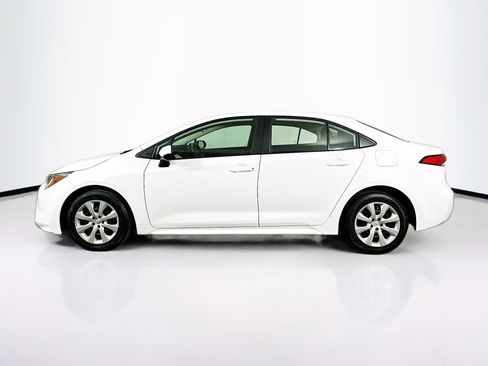 Used 2024 Toyota Corolla LE image 4