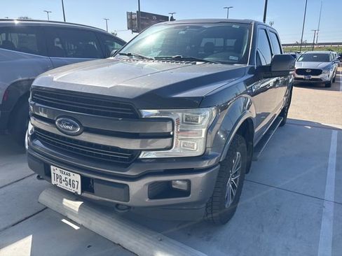 Used 2018 Ford F150 Lariat w/ Equipment Group 502A Luxury image 2