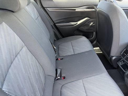 Used 2026 Kia Seltos LX FWD image 12