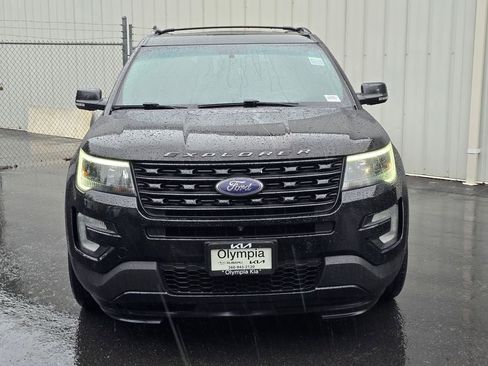 Used 2016 Ford Explorer Sport w/ Equipment Group 401A image 2