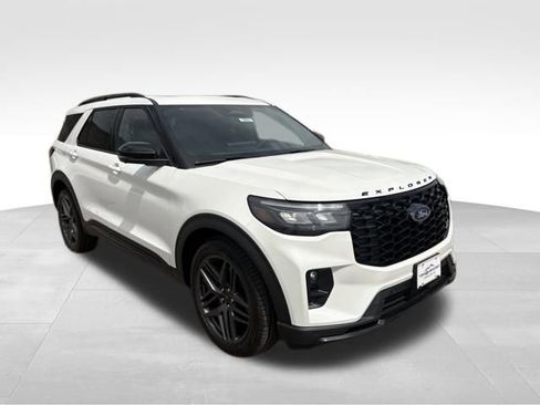 New 2026 Ford Explorer ST AWD/4WD image 8