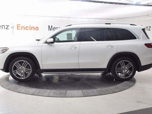 Certified 2025 Mercedes-Benz GLS 450 4MATIC image 4
