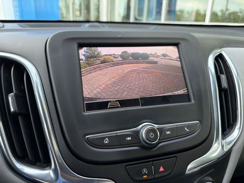 Used 2023 Chevrolet Equinox LT AWD/4WD image 27