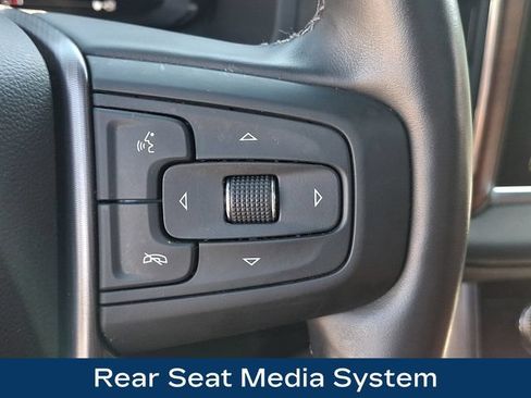 Used 2024 GMC Yukon XL Denali Ultimate AWD/4WD image 8