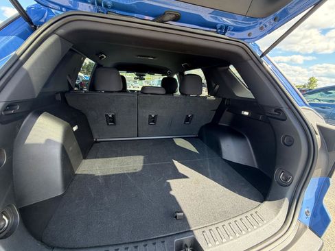 Used 2026 GMC Terrain Elevation AWD/4WD image 11