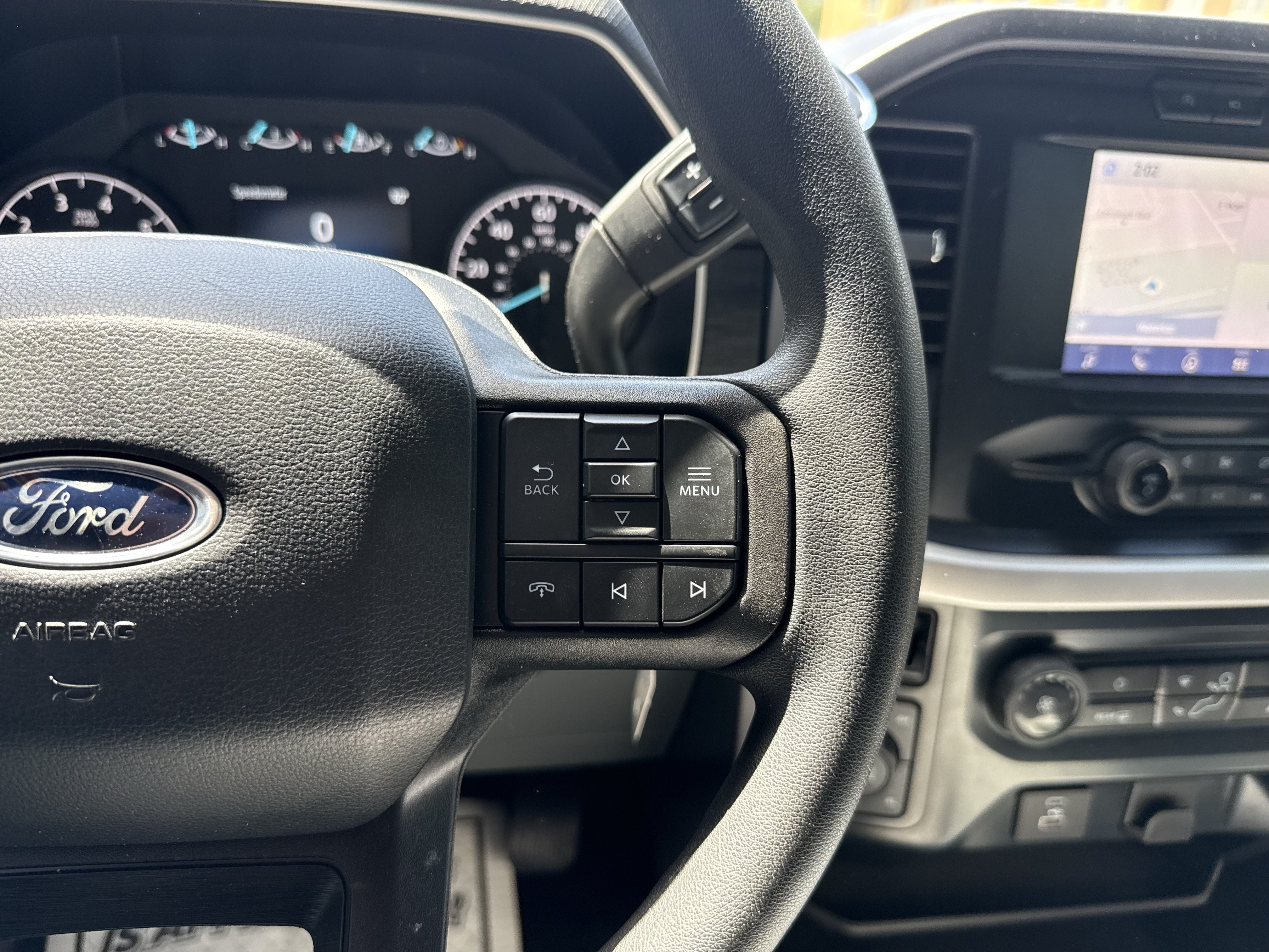 Used 2023 Ford F150 XLT AWD/4WD image 16