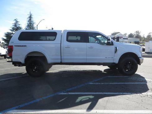 Used 2021 Ford F350 Lariat w/ Tremor Off-Road Package image 6