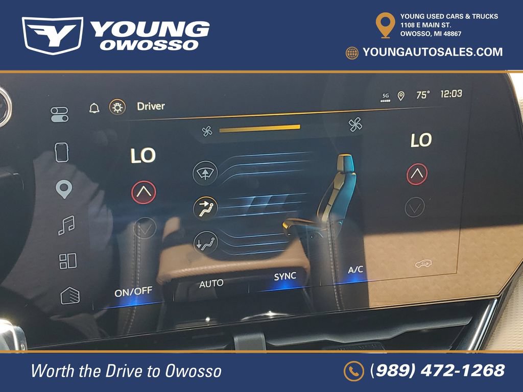Certified 2025 Chevrolet Equinox ACTIV w/ Safety and Technology Package AWD/4WD image 15