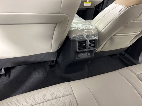 New 2026 Nissan Murano Platinum w/ Cargo Package AWD/4WD image 45