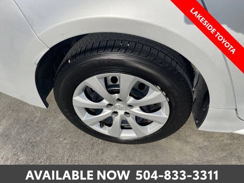 Used 2023 Toyota Corolla LE FWD image 11