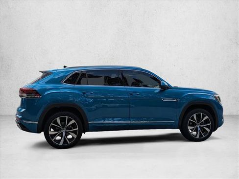 Certified 2024 Volkswagen Atlas Cross Sport SEL Premium R-Line AWD/4WD image 4