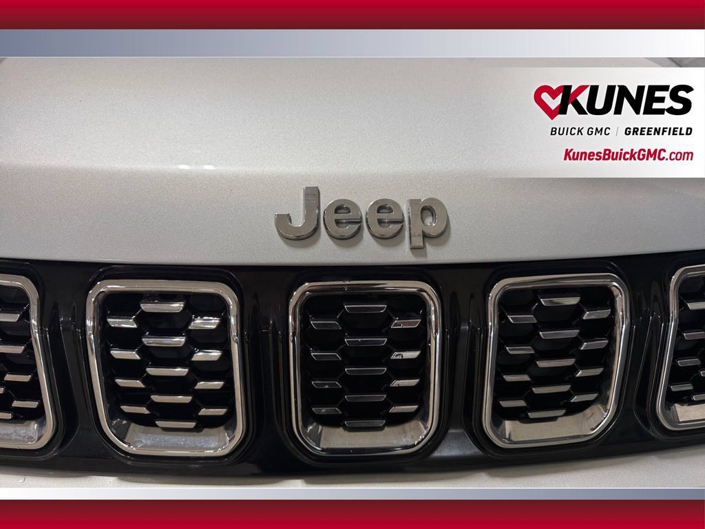 Used 2024 Jeep Compass Limited AWD/4WD image 40