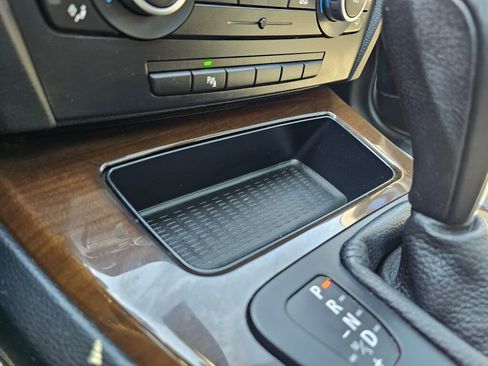 Used 2011 BMW 335i Sedan image 28