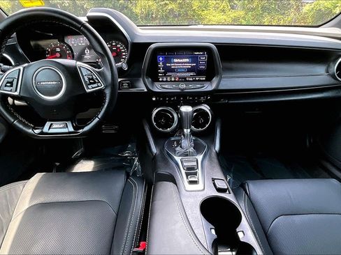 Certified 2022 Chevrolet Camaro SS image 8