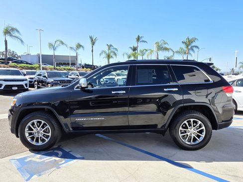 Used 2016 Jeep Grand Cherokee Limited AWD/4WD image 2