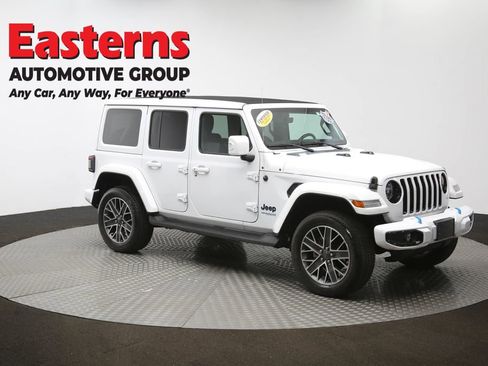 Used 2022 Jeep Wrangler Unlimited Sahara image 50