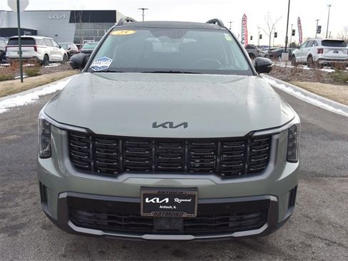 Certified 2025 Kia Sorento SX image 8