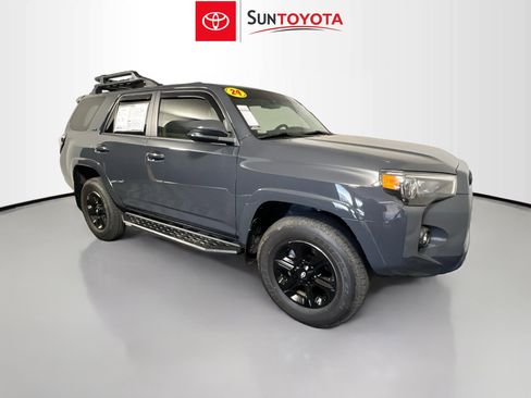 Used 2024 Toyota 4Runner SR5 Premium w/ Moonroof Package AWD/4WD image 1