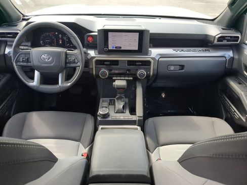 Used 2026 Toyota Tacoma TRD Off-Road AWD/4WD image 26