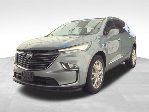 Used 2023 Buick Enclave Essence w/ Experience Buick Package FWD image 2