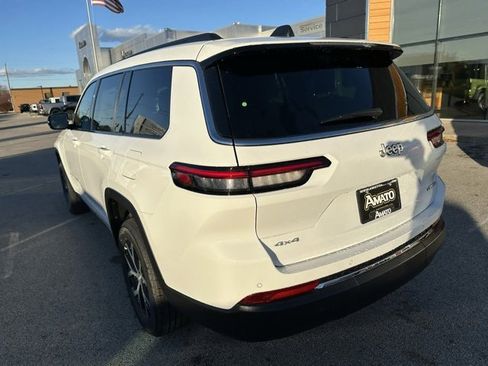 New 2025 Jeep Grand Cherokee L Limited image 8
