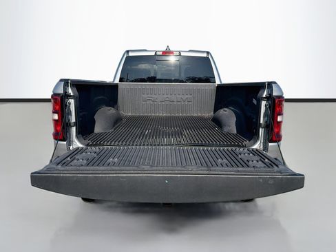 Used 2025 RAM 1500 Big Horn RWD image 12