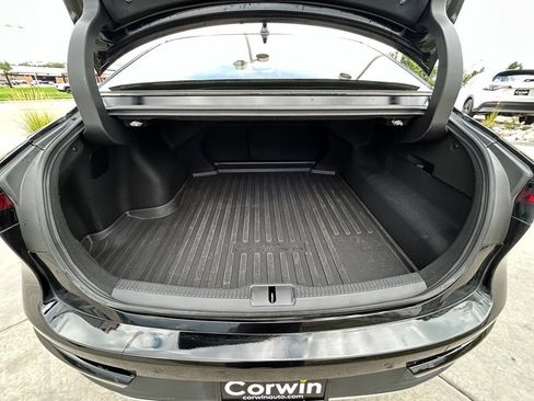 Used 2025 Toyota Crown AWD/4WD image 26