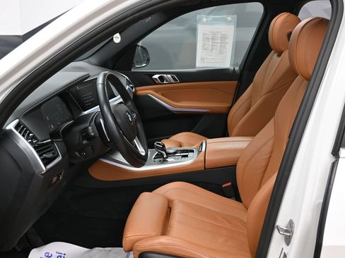 Used 2022 BMW X5 xDrive40i AWD/4WD image 15