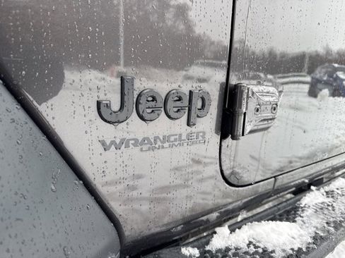 Used 2020 Jeep Wrangler Unlimited Sport image 27