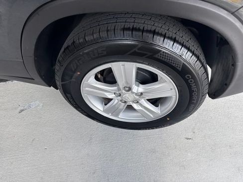 Used 2020 Chevrolet Trax LS w/ Tint and Cruise Package FWD image 20